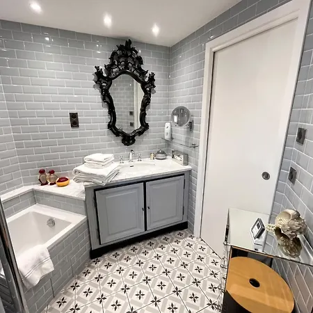 Lumineux Avec Jacuzzi A 60 M² Апартаменты *