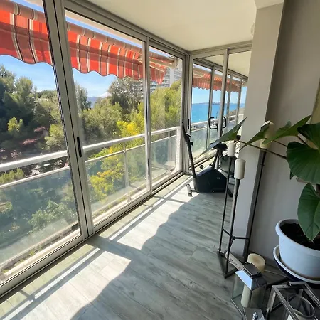 Lumineux Avec Jacuzzi A 60 M² *